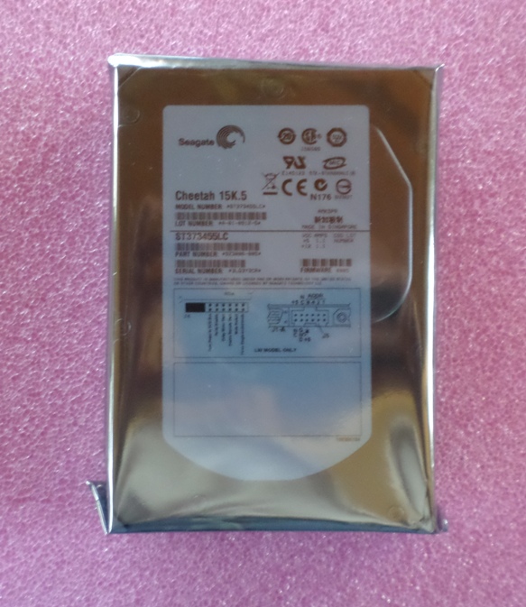 Seagate Cheetah 15K.5 ST373455LC 73GB, 15K RPM 80 pin Internal Hard Drive